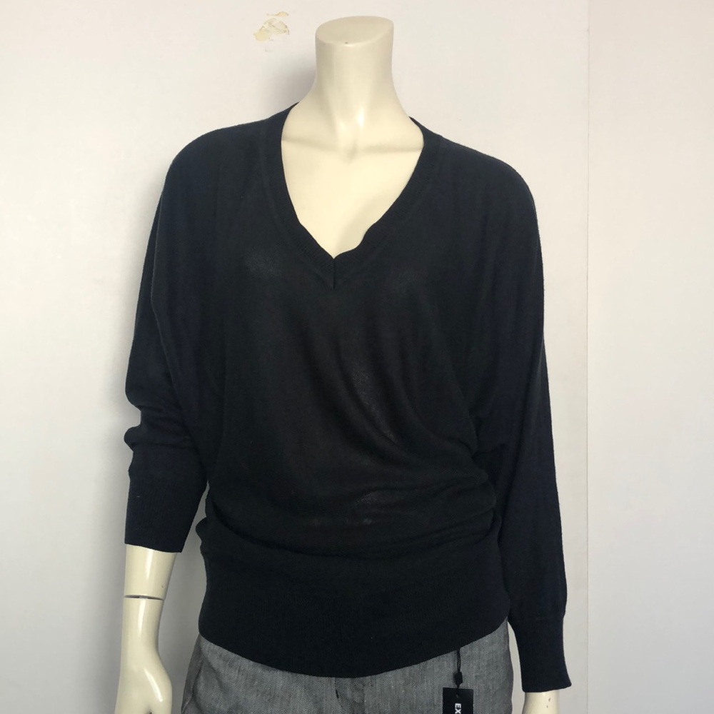 New York & Company dolman v neck top - Picture 1 of 4